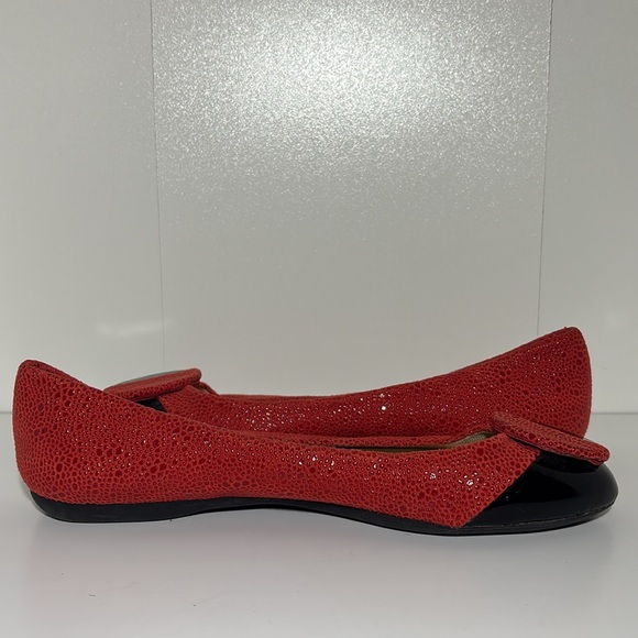 Fs/ny flats Vintage red/black designer flats leather rounded toe unique bold
